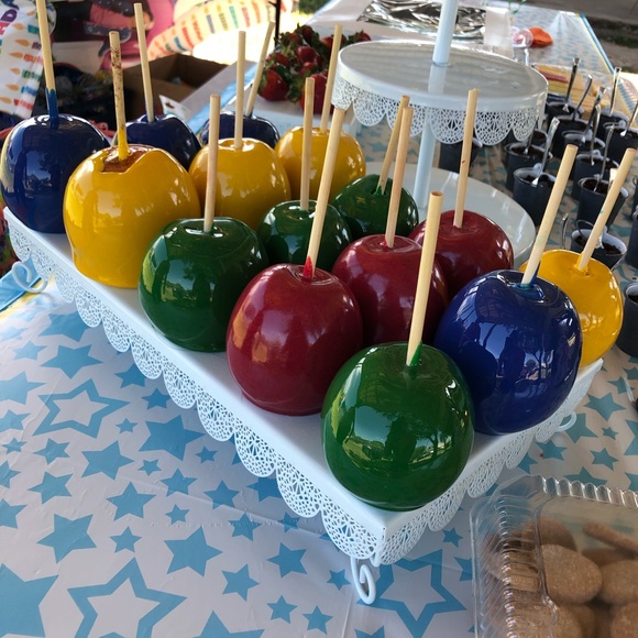 Meet your Posher, Lizette - Picture 2 of 2